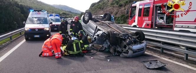 Scontro frontale all’altezza di Monte Pizzinnu